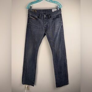 Diesel Men's Jeans Viker Regular Straight Denim 0881V Black Size 30X32 NOTES